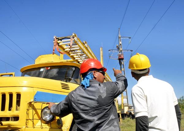 electricistas cubanos foto modestogutierrez